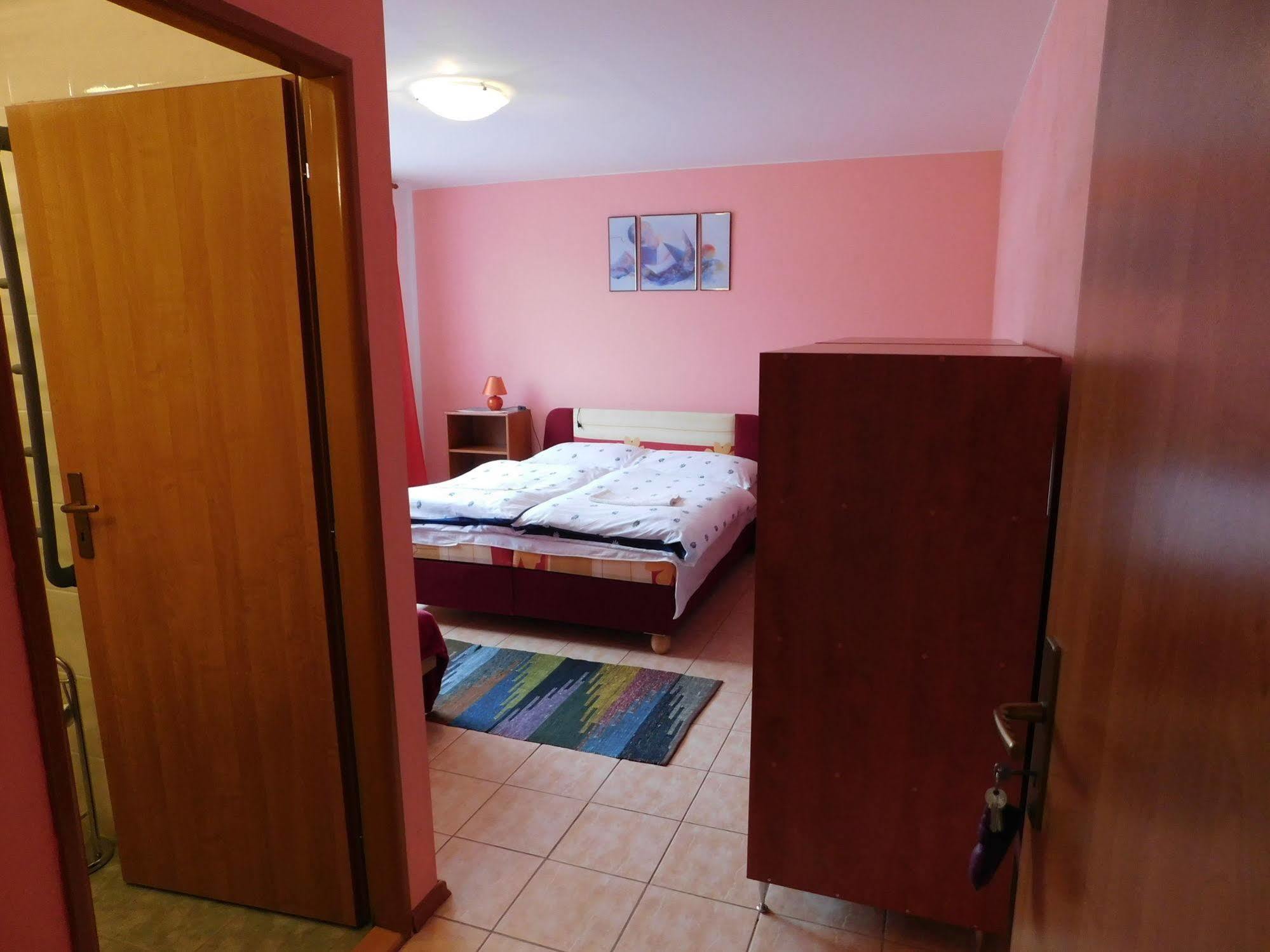 Závažná Poruba Apartmany Tania מראה חיצוני תמונה