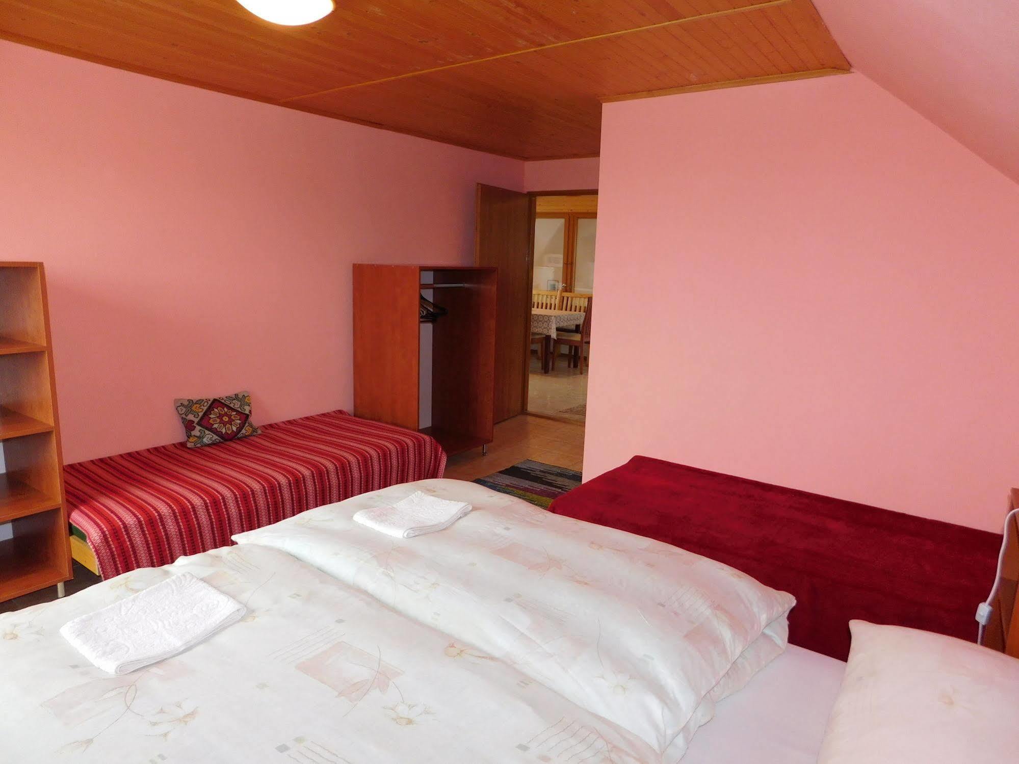 Závažná Poruba Apartmany Tania מראה חיצוני תמונה